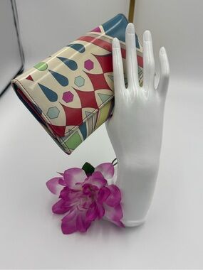 Emilio Pucci Multicolor Geometric Print Wallet - Cream, Blue, Red, Green, Pink
